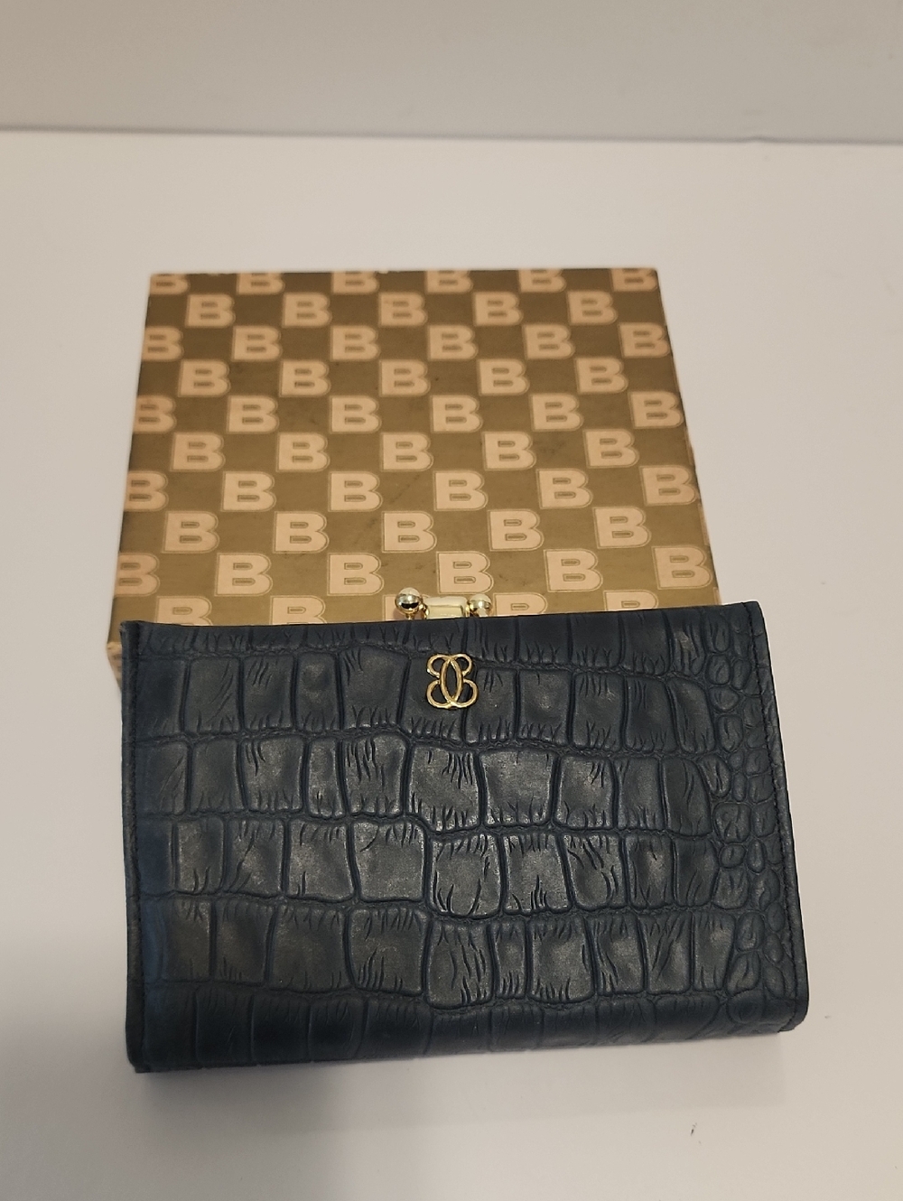 Buxton Vintage Elegant Dark Blue Wallet